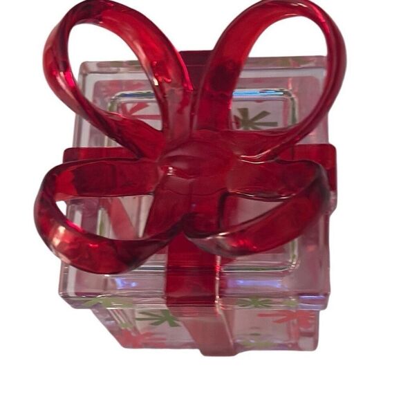 Acrylic Clear And Red Bow Lid Trinket Gift Box With Snowflake Design 6”x 3" - Picture 5 of 8